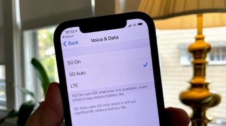 宾川苹果手机维修分享iPhone 12如何打开或关闭5G网络 